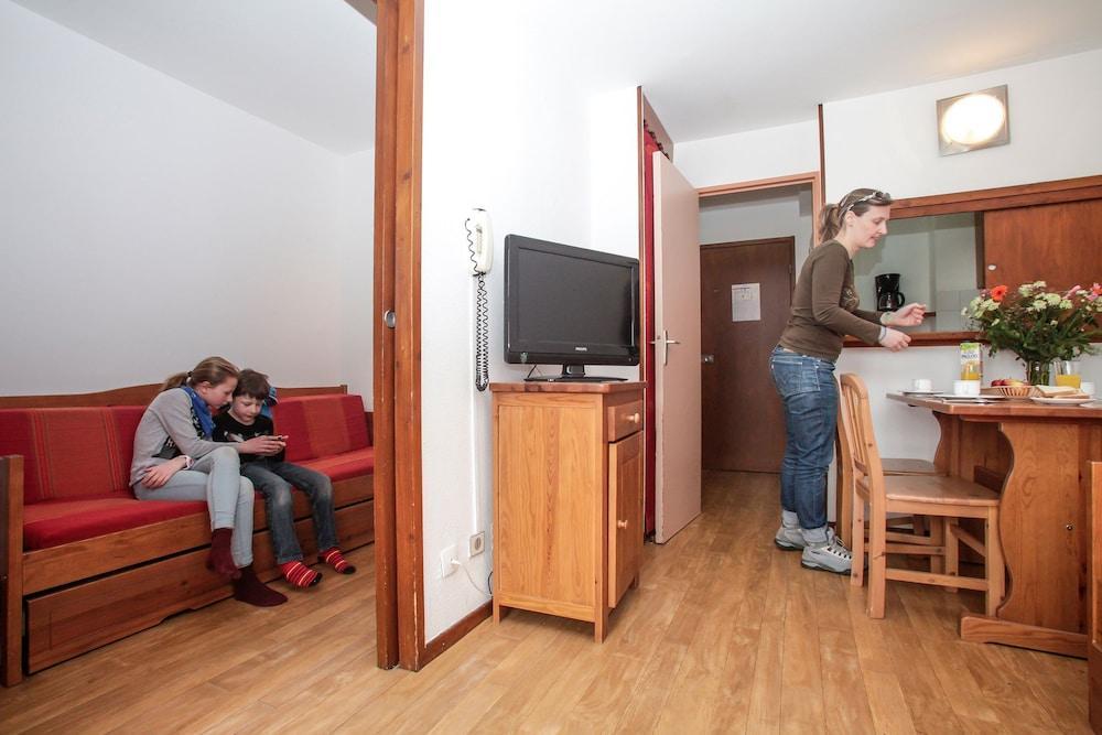 Residence Odalys Le Hameau Du Borsat Тин Екстериор снимка