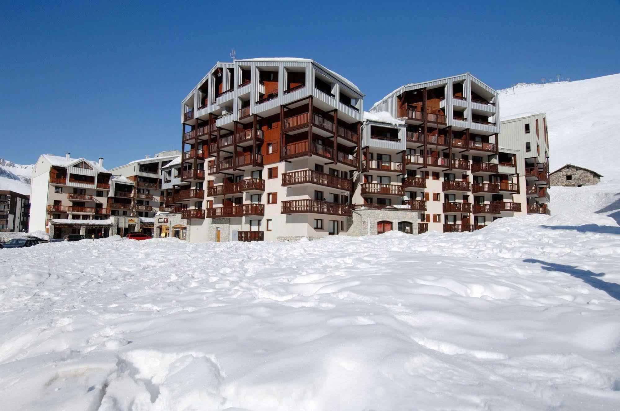 Residence Odalys Le Hameau Du Borsat Тин Екстериор снимка