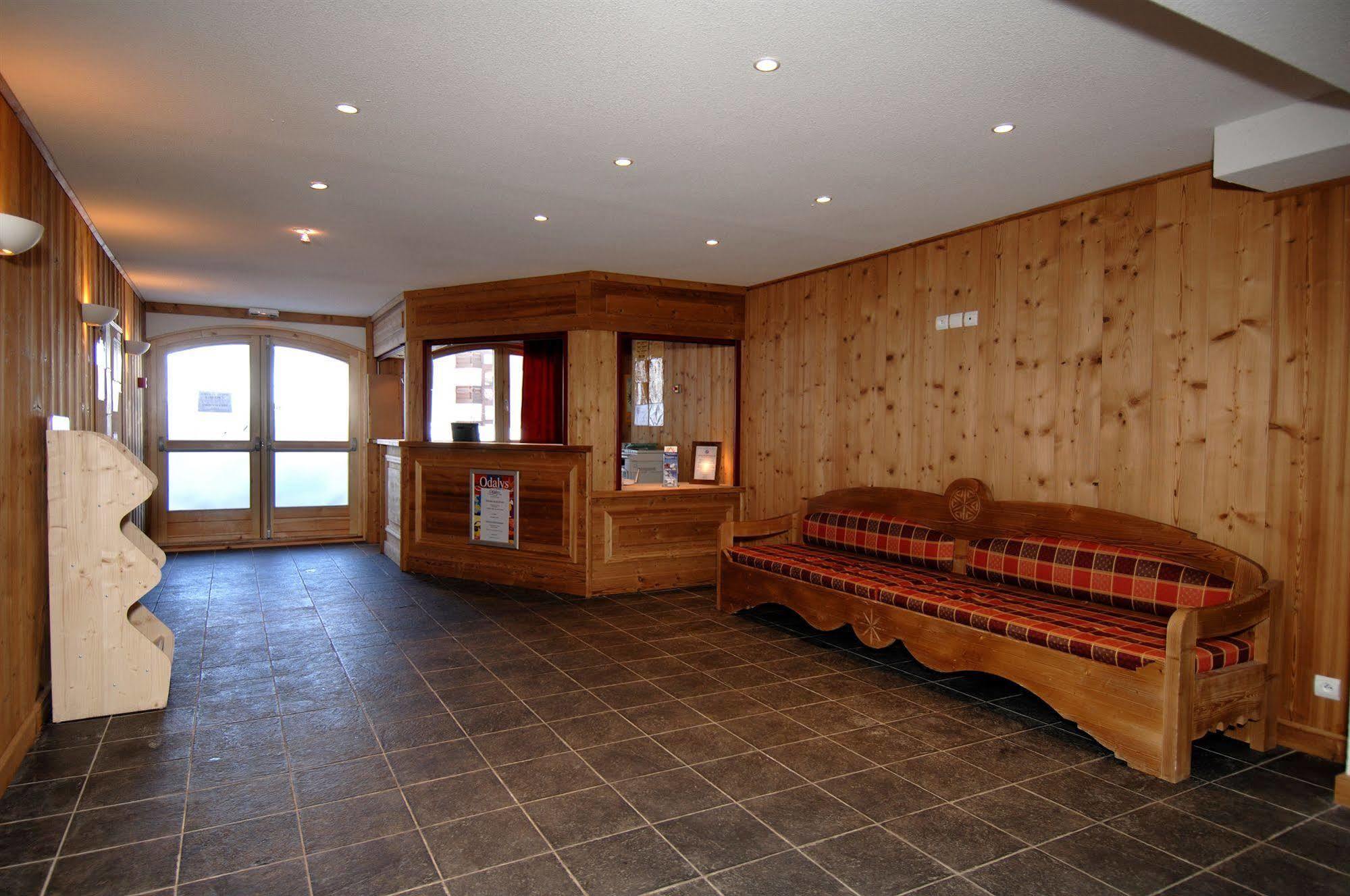 Residence Odalys Le Hameau Du Borsat Тин Екстериор снимка